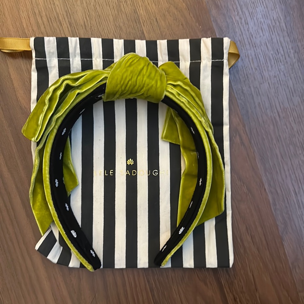 Seaweed green unworn NWOT Lele Sadoughi headband